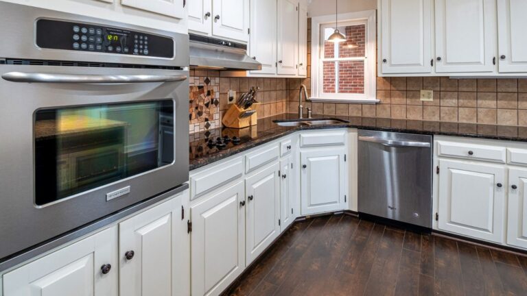 Kitchen Cabinet Replacement vs Refacing: Cost and Which Is Worth It