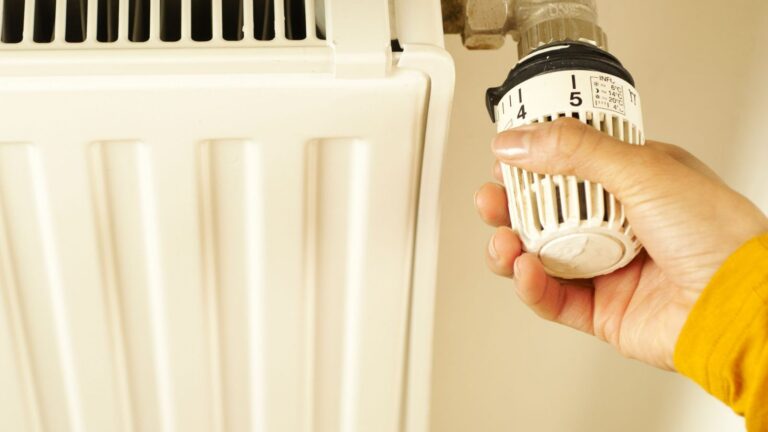 How to Lower Your Electric Bill in Winter: 21 Ways
