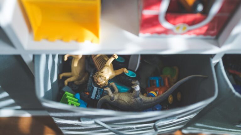 How to Organize Kids Toys So They Actually Stay Put
